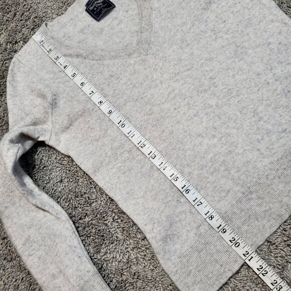 Abercrombie & Fitch Y2K 100% Cashmere Neutral Minimalist V-Neck Sweater - Large - Picture 6 of 8